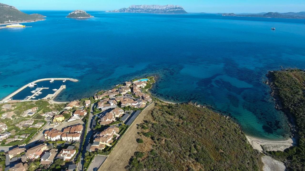 Apartment In S'Abba E Sa Pedra With Pool Golfo Aranci Exteriér fotografie