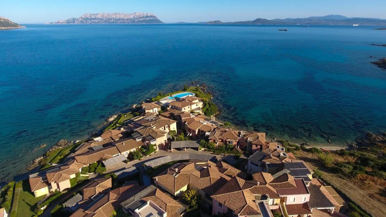 Apartment In S'Abba E Sa Pedra With Pool Golfo Aranci Exteriér fotografie