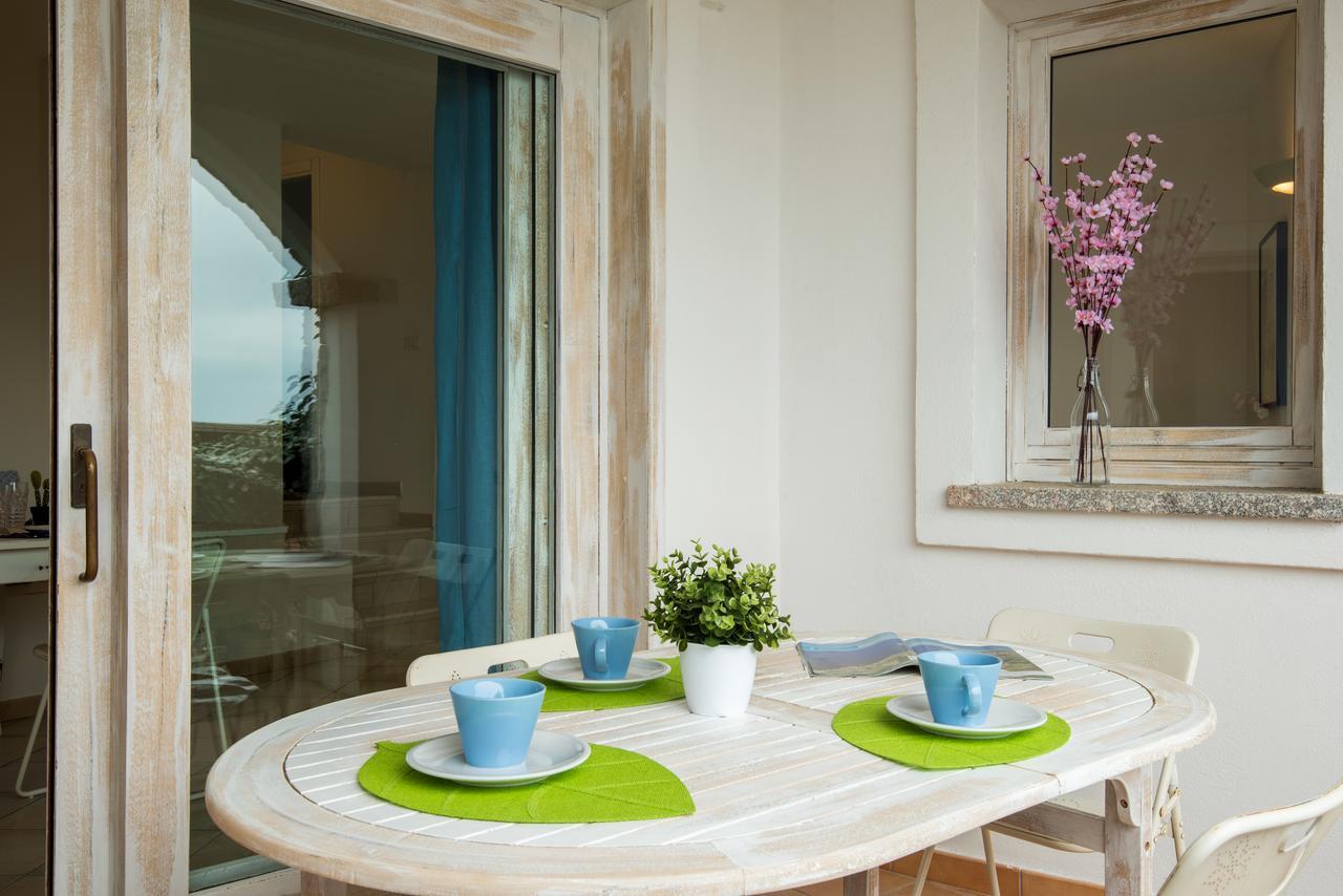 Apartment In S'Abba E Sa Pedra With Pool Golfo Aranci Exteriér fotografie
