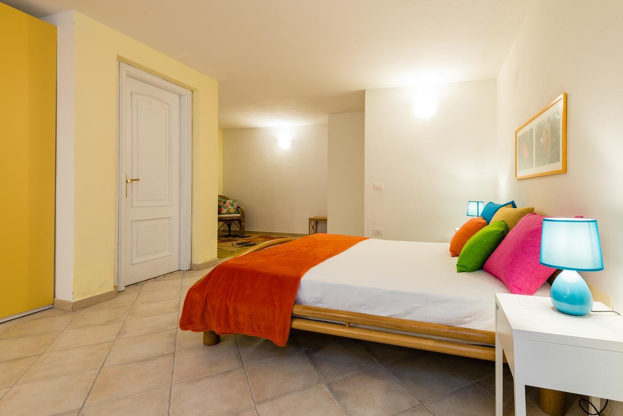 Apartment In S'Abba E Sa Pedra With Pool Golfo Aranci Exteriér fotografie