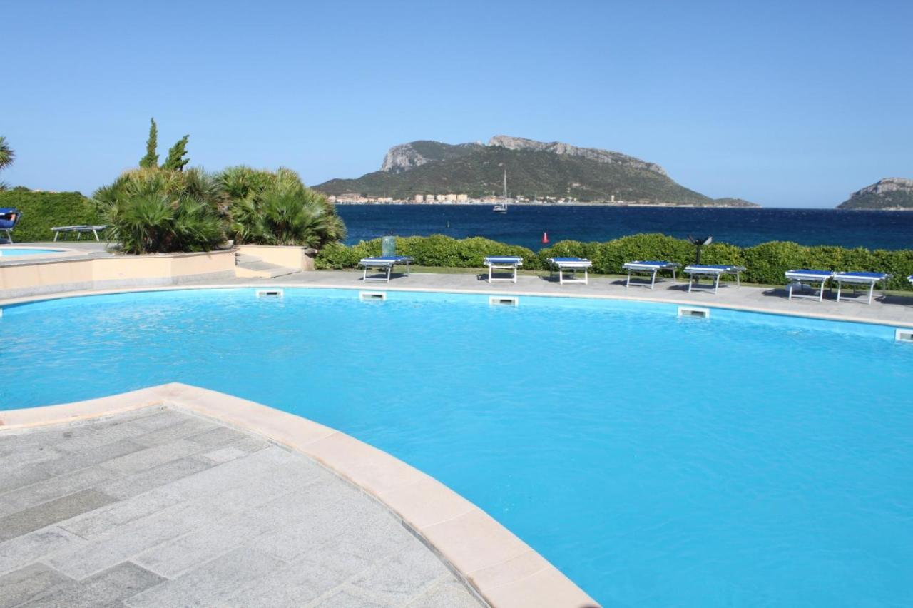 Apartment In S'Abba E Sa Pedra With Pool Golfo Aranci Exteriér fotografie